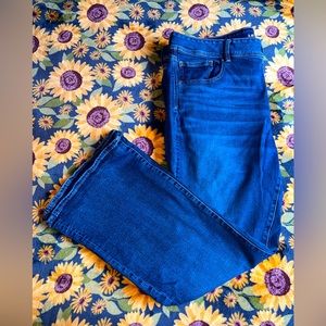 American Eagle Women’s Kickboot Jeans